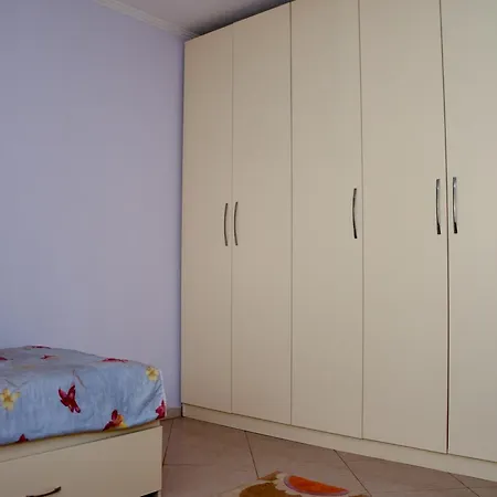 Lux House Pogradec